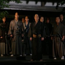 Una sequenza notturna del film 13 Assassini