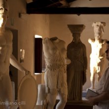 Giuseppe Battiston è 'il Professore' nel film Notizie degli scavi di E.Greco