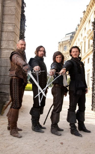 Here is the first image of the King's four musketeers. From left Ray Stevenson, Matthew Macfadyen, Logan Lerman and Luke Evans