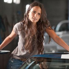 Jordana Brewster in una scena di Fast & Furious 5
