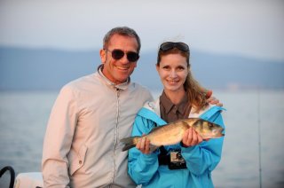 Marica Cicoria e Massimiliano Mariola presentano il programma Lei pesca, lui cucina
