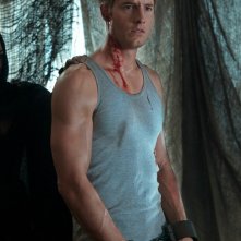 Oliver (Justin Hartley) in una scena dell'episodio Dominion di Smallville