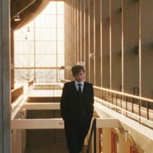 Henry Hopper in una scena di Restless