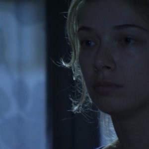 Alexandra Pirici nel film Hai paura del buio (2010)