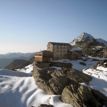 Il rifugio vigevano nel film La misura del confine