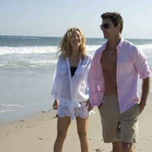 Kate Hudson e Colin Egglesfield nei panni di una coppia felice nel film Something Borrowed