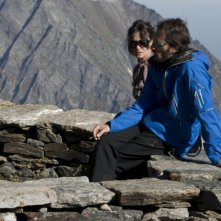 Luigi Iacuzio con Adriana Ortolani in una scena del film La misura del confine