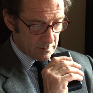 Vincent Lindon nel film Pater, di Alain Cavalier