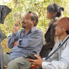 Rithy Panh sul set di Le Maitre des Forges de L'enfer