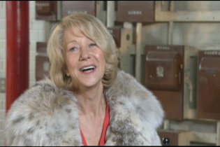 Red - Intervista Helen Mirren 2