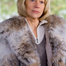Una incantevole Helen Mirren nel film Red