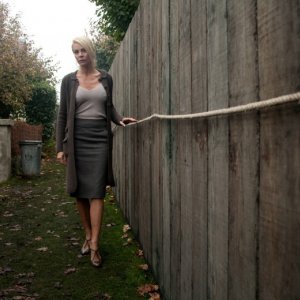 Belén Rueda nei panni di un'investigatrice nel film Los ojos de Julia