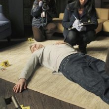 Jon Huertas e Tamala Jones nell'episodio Lucky Stiff di Castle