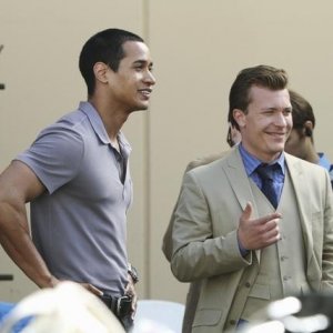 Justice Gamble e Ryan Deal nell'episodio To Love and Die in L.A. di Castle