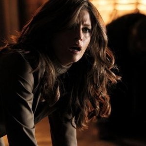 Stana Katic in una scena dell'episodio Knockout di Castle