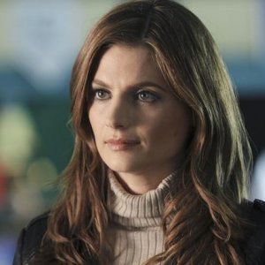 Stana Katic nell'episodio The Dead Pool di Castle