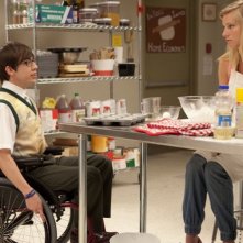 Kevin McHale ed Heather Morris nell'episodio Prom Queen di Glee