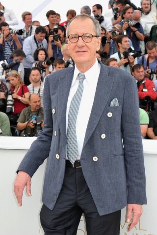Cannes 2011: Geoffrey Rush presenta Pirati dei Caraibi: Oltre i confini del mare