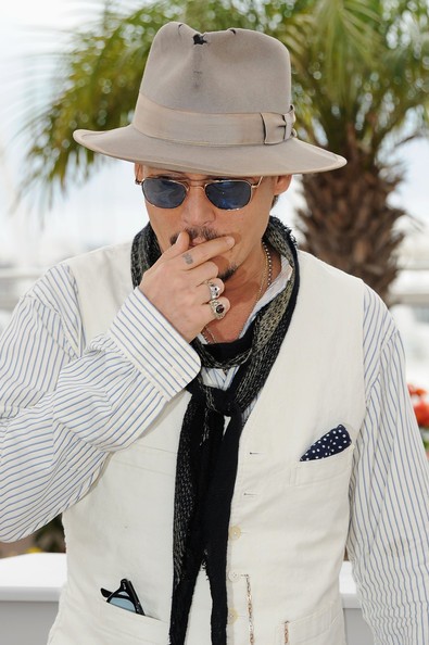 Cannes 2011 Johnny Depp Presenta Pirati Dei Caraibi Oltre I Confini Del Mare 203333