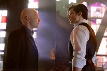 Clark (Tom Welling) faccia a faccia con Lex (Michael Rosenbaum) nell'episodio Finale di Smallville