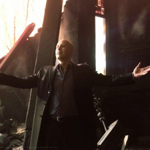 Il ritorno di Lex Luthor (Michael Rosenbaum) nell'episodio Finale di Smallville