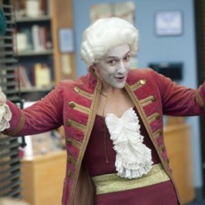 Jim Rash nell'episodio Paradigms of Human Memory di Community