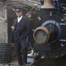 Joel McHale nell'episodio Paradigms of Human Memory di Community