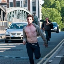 Jason Statham Insegue Luke Evans In Una Scena Del Thriller Blitz 203739