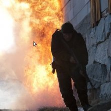 Una drammatica scena del film Age of Heroes