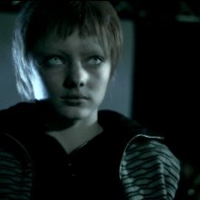 Una scena inquietante del film 6 giorni sulla terra