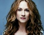 Holly Hunter e Oscar Isaac in Still I Rise