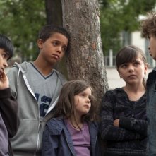 I giovani protagonisti del film Tutti per uno