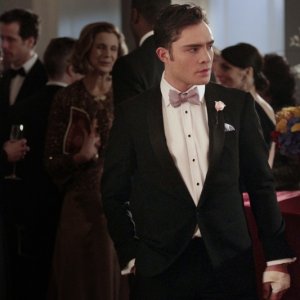 Ed Westwickin una sequenza dell'episodio The Wrong Kiss Goodnight di Gossip Girl