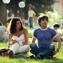 Francesco Mistichelli con Giulia Lippi nel film-tv Notte prima degli esami '82