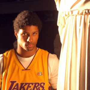 Guido 'Blast' Branca in una scena del film Balla con noi