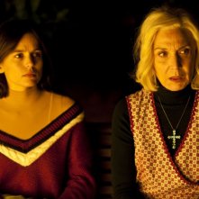 Elena Anaya e Marisa Paredes in una scena di La Piel que Habito