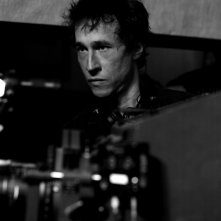 Il regista Bertrand Bonello sul set del film L'apollonide (Souvenirs de la maison close)