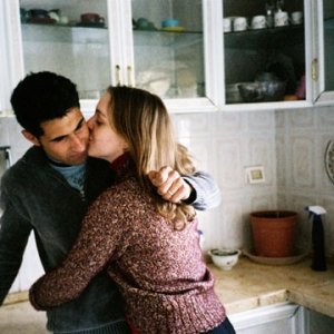 Una scena dal documentario Love During Wartime