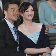 Chyler Leigh e Jesse Williams nell'episodio White Wedding di Grey's Anatomy