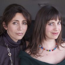 Antonella Stefanucci e Chiara Baffi nella piece teatrale LIBERE di Cristina Comencini