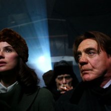 Bruno Ganz e Irène Jacob nel film The Dust Of Time (I skoni tou hronou)