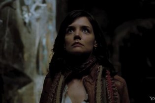 Don't Be Afraid of the Dark - Trailer