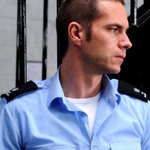 James D'Arcy nel film Screwed