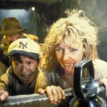 Harrison Ford, Jonathan Ke Quan e Kate Capshaw in una scena di Indiana Jones e il tempio maledetto