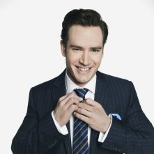 Mark-Paul Gosselaar in una foto promozionale di Franklin & Bash