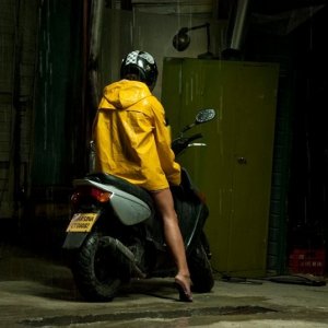 Ada Condeescu in una scena del film Loverboy (2011)