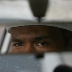 Una scena di The Oath (2010)