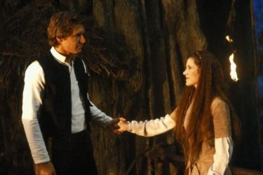 Carrie Fisher e Harrison Ford in una scena de Il ritorno dello jedi