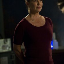 La Senatrice Michaels (Kathleen Quinlan) nell'episodio Alliances di Stargate Universe
