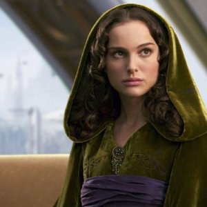 Natalie Portman in una scena del film La vendetta dei Sith